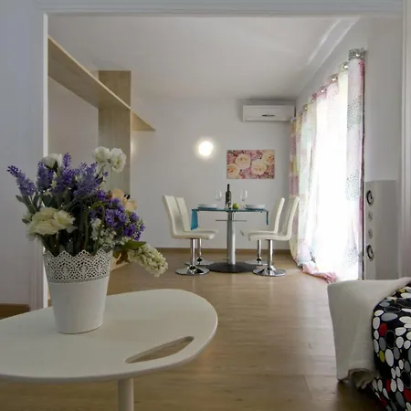 Apartamento Pecado Con Pequena Terraza, Equipado, Ubicado En El Centro De Sitges- Pet Friendly By Globalsitges Apartament Sitges